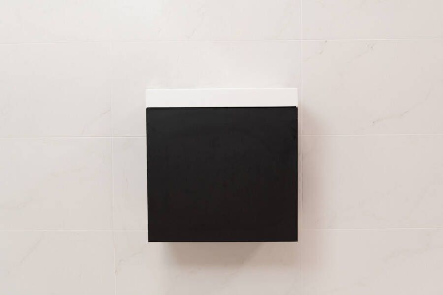 SaniGoods Minimo toiletmeubel 40cm mat zwart met mat witte fontein zonder kraangat
