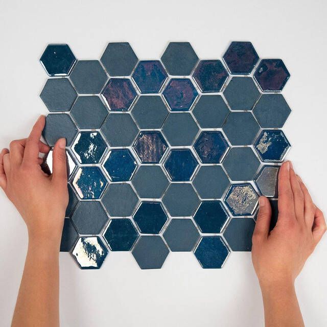 The Mosaic Factory Valencia mozaïektegel 27.6x32.9cm wandtegel Zeshoek Hexagon Gerecycled glas Blue mat glans VAL650
