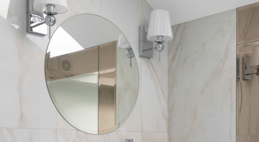 Welke vorm spiegel past het beste in jouw badkamer?